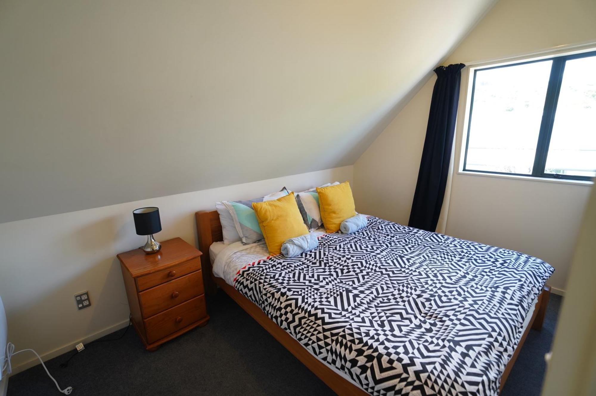 Atarau Grove House * Paraparaumu