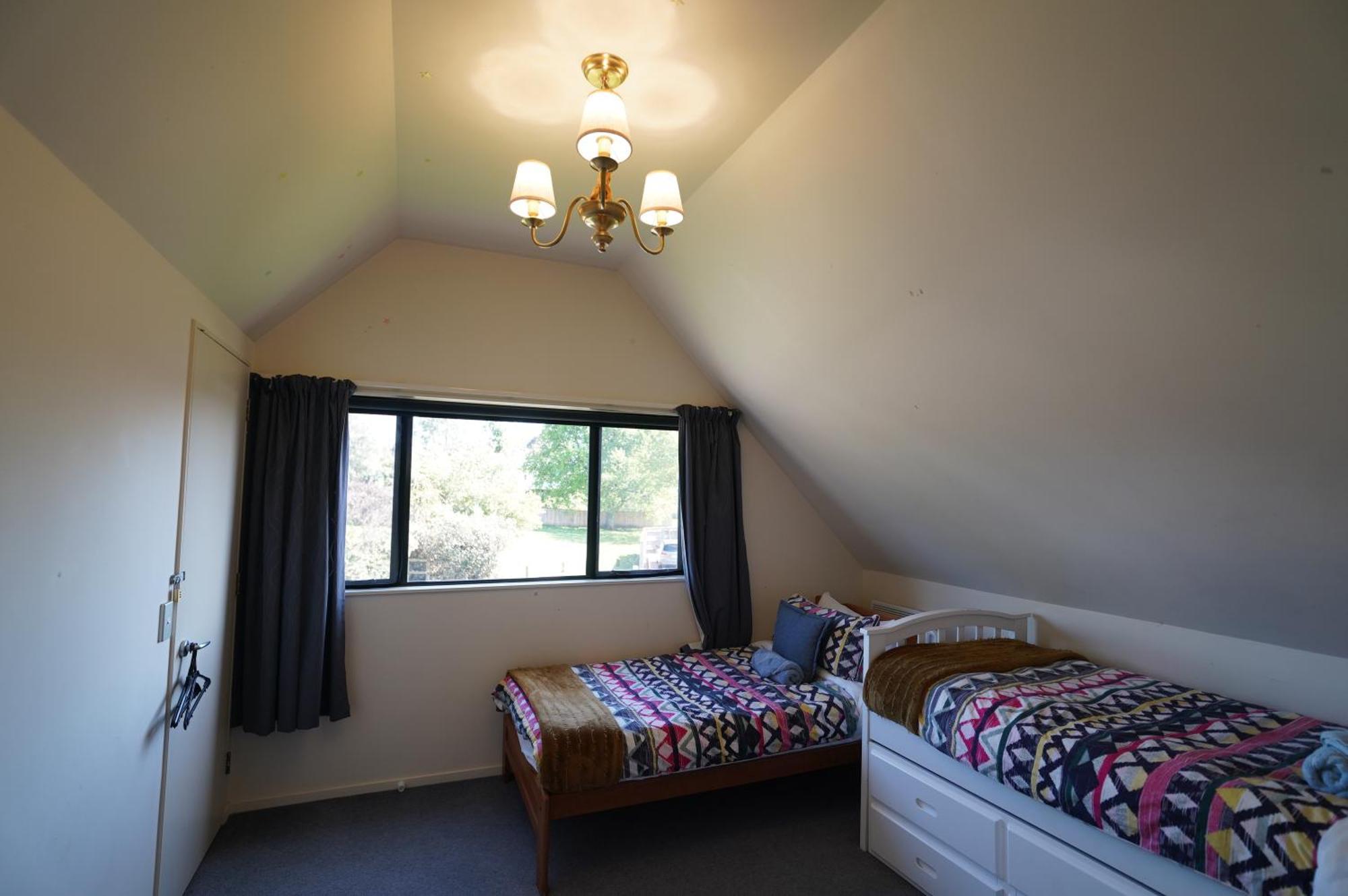 Atarau Grove House